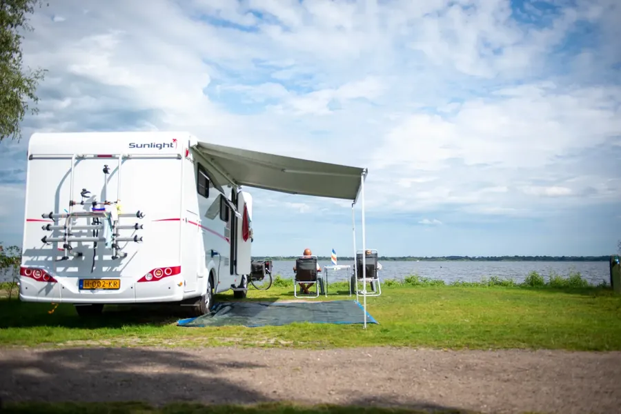 Wohnmobilstellplatz friesland bergumermeer